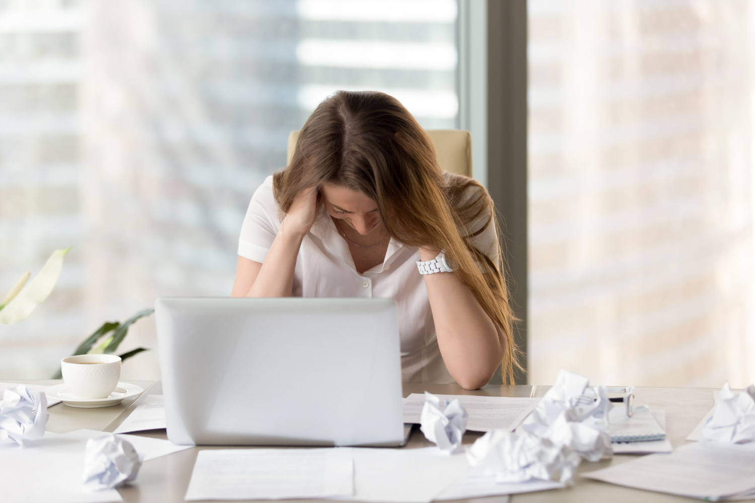 stressed-female-entrepreneur-creativity-crisis-analysis has shown that this is not essentially the case. In fact, taking regular breaks will really improve productivity and overall performance - RumboMag